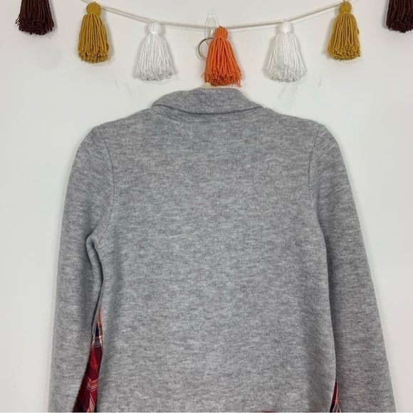 THML Cozy Layered Look Wallis Plaid Sweater Size Medium - Picture 7 of 11